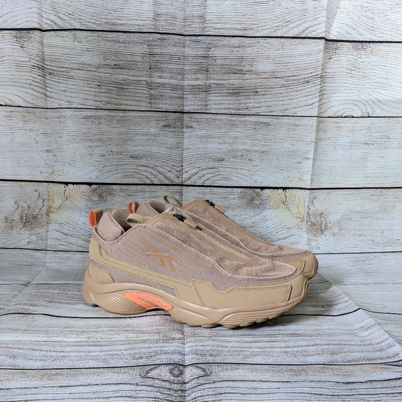 SOLD ON DEPOP - Picture 1 of 5